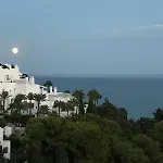 The Oasis * Торремолінос