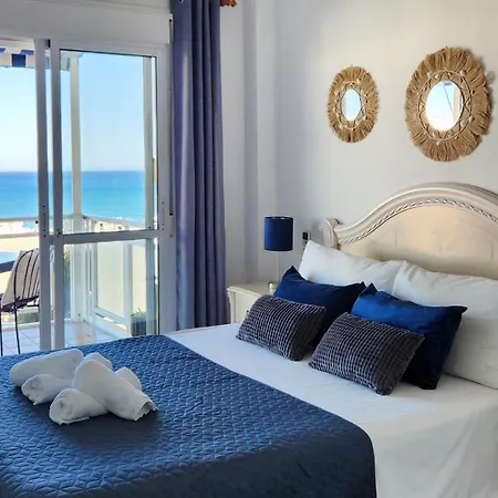 The Oasis * Τορρεμολίνος